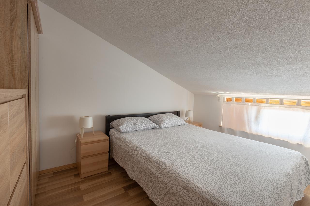 Apartments Michelle Умаг Экстерьер фото